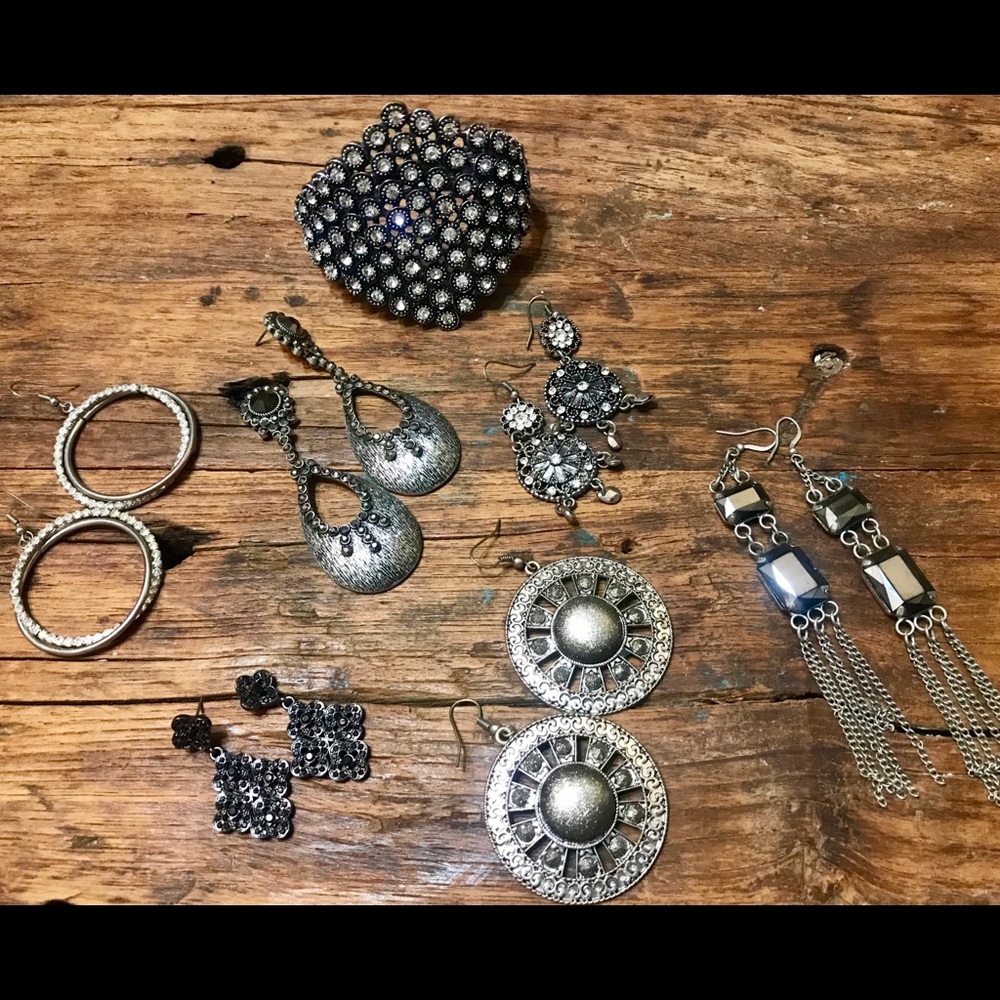 Jewelry bundle